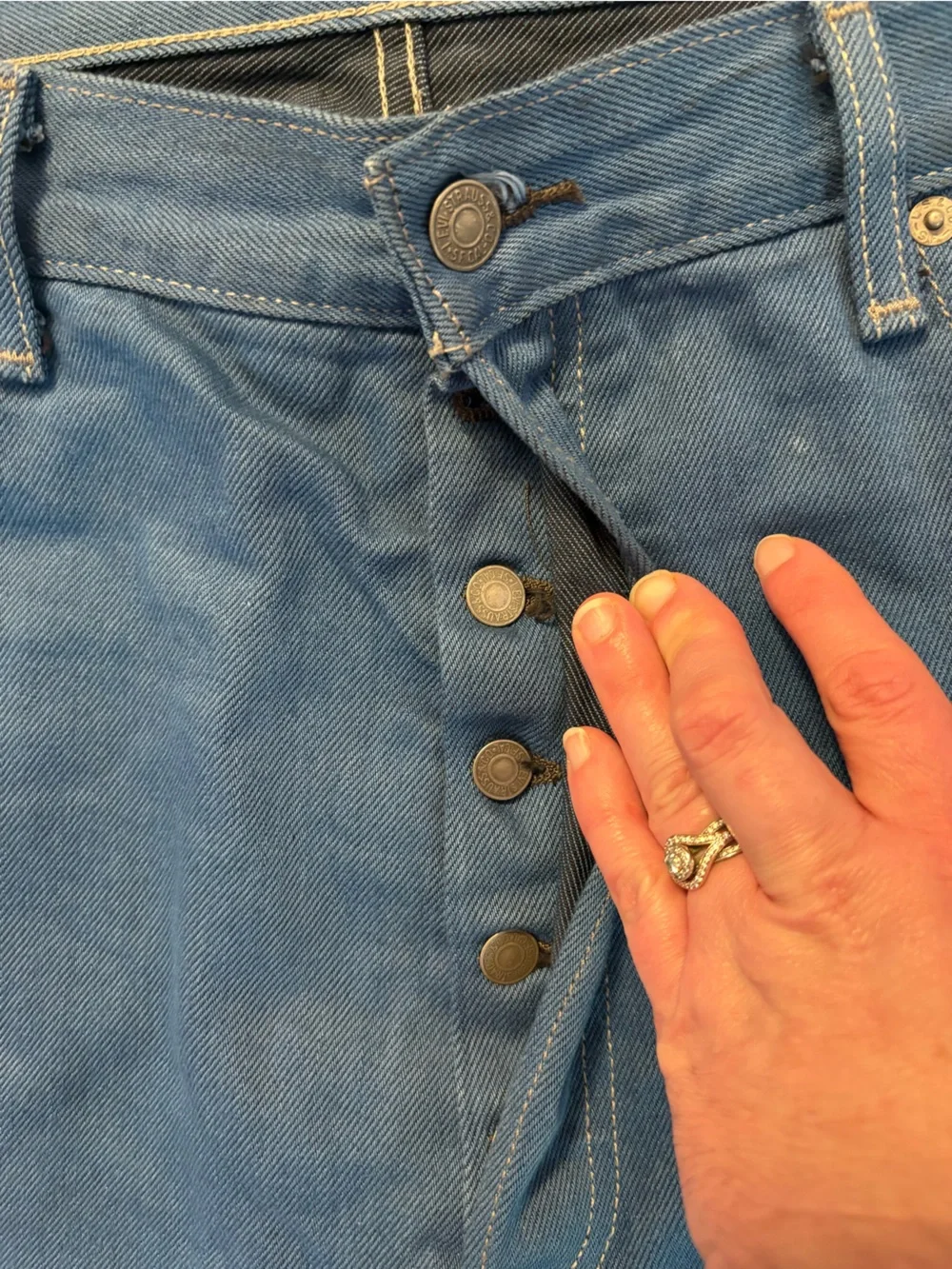Levi’s 501 Original Fit Jeans Limited Edition W40 L34 Indigo Blue Button Fly Y2K